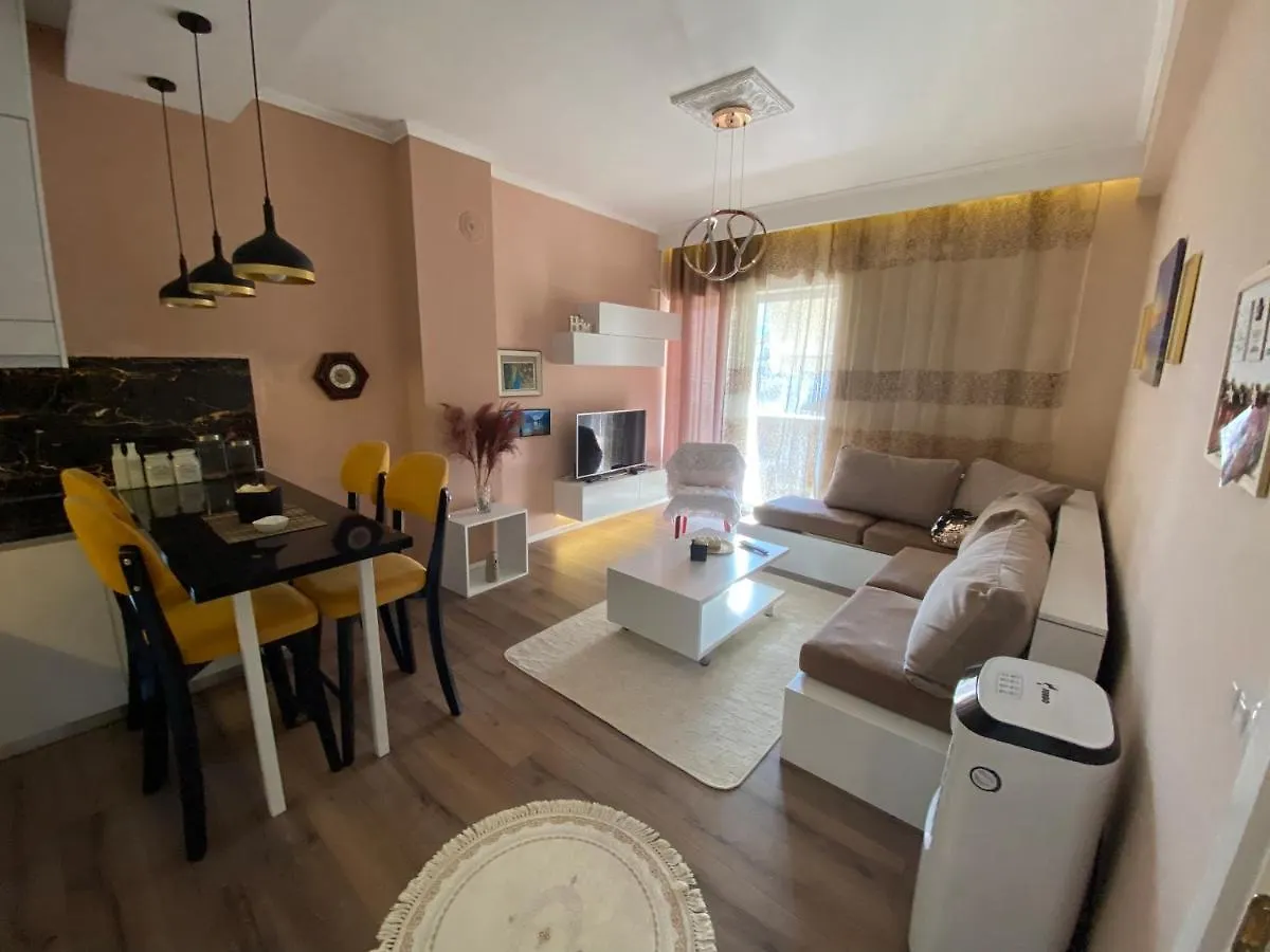 4E Apartment Pogradec 0*,  Albania